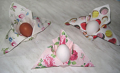 Готовая подставка для пасхальных яиц