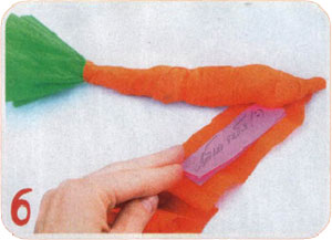 Внутрь морковки можно положить записочку