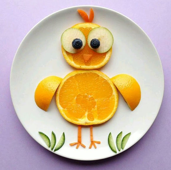 Фруктовый завтрак: цыпенок из апельсинов