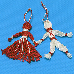 Куклы-мартеницы из ниток