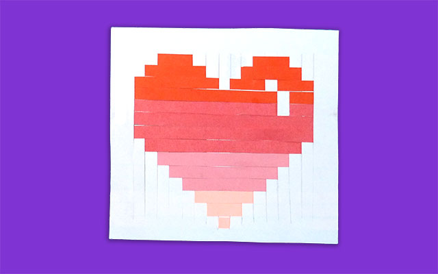 Пиксельная открытка с сердечком