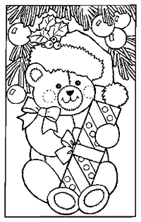 Медвежонок под рождественской елкой